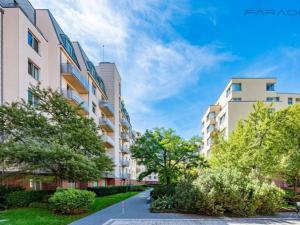 Pronájem bytu 3+kk, Praha - Vinohrady, U Zvonařky, 66 m2