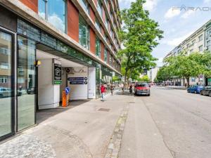 Pronájem bytu 4+1, Praha - Smíchov, Stroupežnického, 101 m2