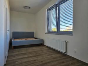 Prodej bytu 2+kk, Praha - Třebonice, Do zahrádek II, 64 m2