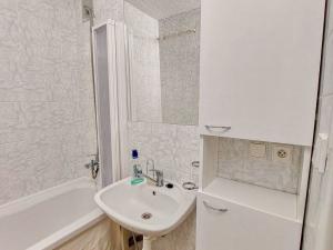 Prodej bytu 2+kk, Brno - Líšeň, Konradova, 44 m2