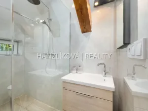 Prodej rodinného domu, Horní Planá - Pernek, 156 m2