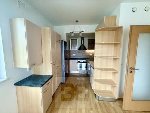Pronájem bytu 2+kk, Praha - Modřany, Soukalova, 45 m2