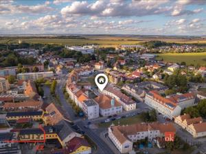 Prodej bytu 2+kk, Stod, Komenského nám., 54 m2