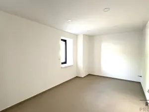 Pronájem bytu 3+kk, Lažany, 98 m2