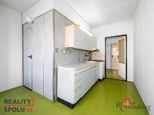 Prodej bytu 1+1, Hrádek - Nová Huť, 1. máje, 39 m2