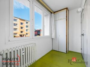 Prodej bytu 1+1, Hrádek - Nová Huť, 1. máje, 39 m2