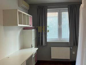 Prodej bytu 4+1, Pardubice, Nerudova, 175 m2