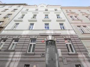Prodej kanceláře, Praha - Libeň, Vacínova, 66 m2