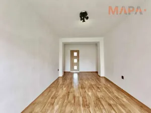 Pronájem bytu 2+1, Jirkov, Karla Čapka, 49 m2