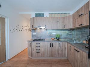 Prodej bytu 5+1, Přelouč, Studentská, 90 m2