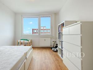 Prodej bytu 3+1, Písek - Budějovické Předměstí, nábřeží 1. máje, 63 m2