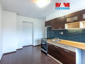 Prodej bytu 2+1, Staňkovice, Sídliště, 56 m2