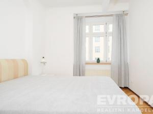 Prodej bytu 2+1, Praha - Holešovice, Schnirchova, 60 m2