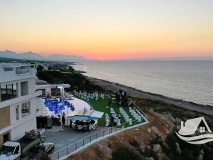 Prodej bytu 1+kk, Agios Amvrosios Keryneias, Kypr, 37 m2