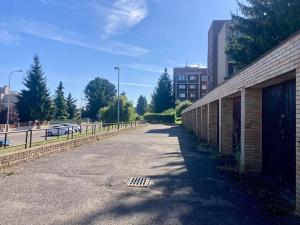 Pronájem garáže, Praha - Střešovice, Střešovická, 21 m2