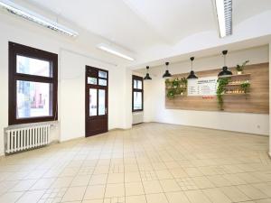 Pronájem obchodního prostoru, Hradec Králové, Pospíšilova, 78 m2