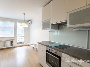 Pronájem bytu 3+kk, Praha - Strašnice, Průběžná, 66 m2