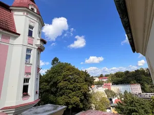 Prodej bytu 2+1, Karlovy Vary, Krále Jiřího, 85 m2