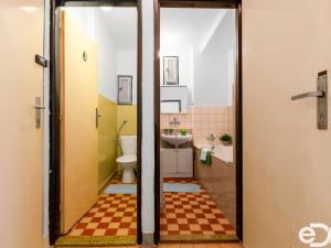 Prodej bytu 1+1, Praha, Bajkalská, 37 m2