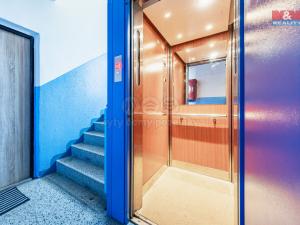 Prodej bytu 3+1, Chomutov, Borová, 62 m2