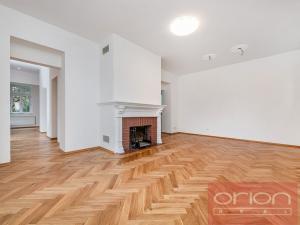 Pronájem kanceláře, Praha - Smíchov, U Nesypky, 290 m2