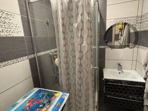 Prodej bytu 2+1, Bukovany, 56 m2