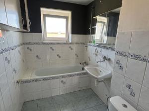 Prodej bytu 2+1, Horní Slavkov, Zahradní, 51 m2