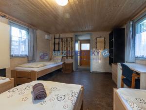 Prodej ubytování, Sněžné - Milovy, 644 m2