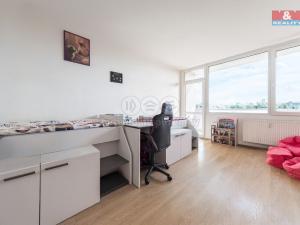 Prodej bytu 3+1, Chomutov, Bezručova, 85 m2