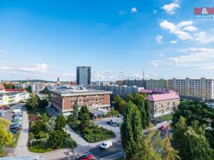 Prodej bytu 3+1, Chomutov, Bezručova, 85 m2
