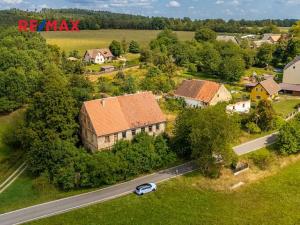 Prodej vily, Blatce, 1947 m2
