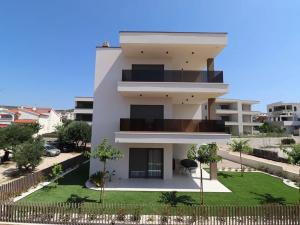 Prodej bytu 4+kk, Vodice, 89 m2