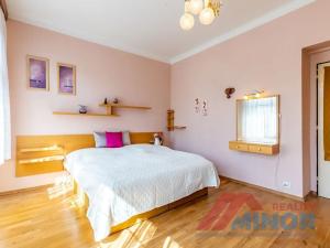 Prodej bytu 3+1, Slaný, Navrátilova, 146 m2