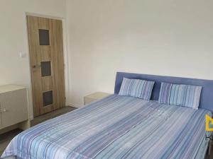 Pronájem bytu 3+1, Praha - Kamýk, Otradovická, 82 m2