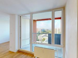 Pronájem bytu 3+kk, Praha - Kobylisy, Famfulíkova, 65 m2