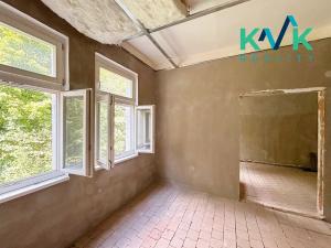 Prodej bytu 4+1, Karlovy Vary, Sadová, 154 m2