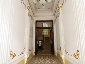 Prodej bytu 4+1, Karlovy Vary, Sadová, 154 m2