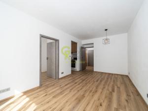 Pronájem bytu 2+kk, Praha - Libeň, Novákových, 45 m2