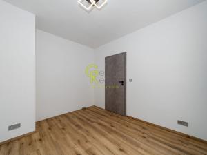 Pronájem bytu 2+kk, Praha - Libeň, Novákových, 45 m2