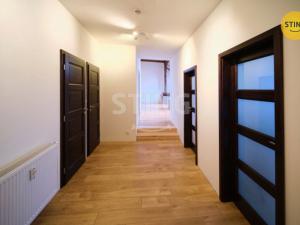 Pronájem bytu 3+kk, Žďár nad Sázavou, nám. Republiky, 126 m2