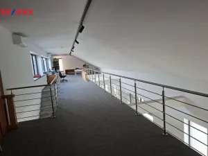 Pronájem obchodního prostoru, Měnín, 444 m2