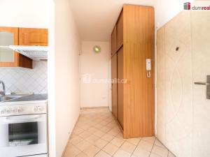 Prodej bytu 2+1, Lhenice, Netolická, 42 m2