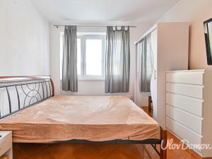 Prodej bytu 2+1, Rosice, Husova čtvrť, 58 m2