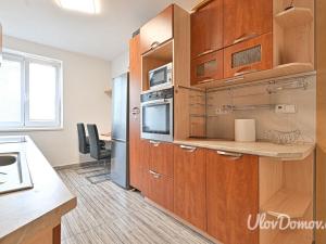 Prodej bytu 2+1, Rosice, Husova čtvrť, 58 m2