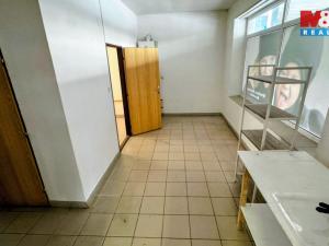 Pronájem obchodního prostoru, Třinec - Lyžbice, Dukelská, 95 m2