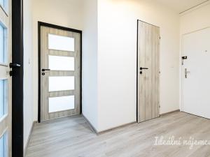 Pronájem bytu 2+kk, Praha - Střížkov, K lipám, 38 m2