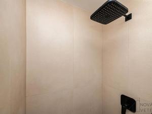 Prodej bytu 4+kk, Praha - Horní Měcholupy, Parmská, 80 m2