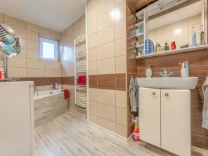 Prodej rodinného domu, Cheb, 230 m2