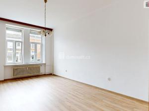 Pronájem bytu 2+1, Opava - Předměstí, Nákladní, 70 m2