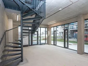 Pronájem kanceláře, Praha - Strašnice, K Červenému dvoru, 129 m2